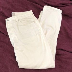 Everlane Cheeky Straight Jean